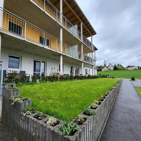 Wolfsjäger Worker - Voll Ausgestattete Gemeinschafts-apartments Mit Küche&waschmaschine, Nahe Linz Innertreffling